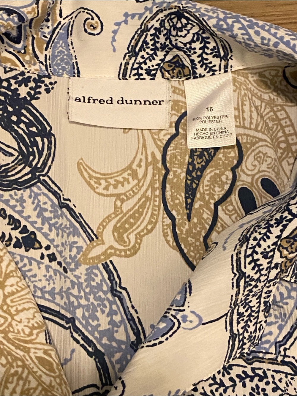 Alfred Dunner White, Blue & Tan Paisley Collar Blouse